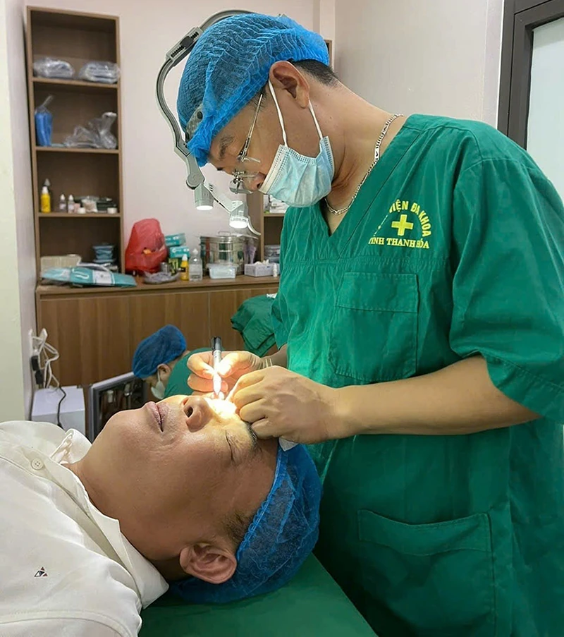 Khi phái mạnh làm đẹp