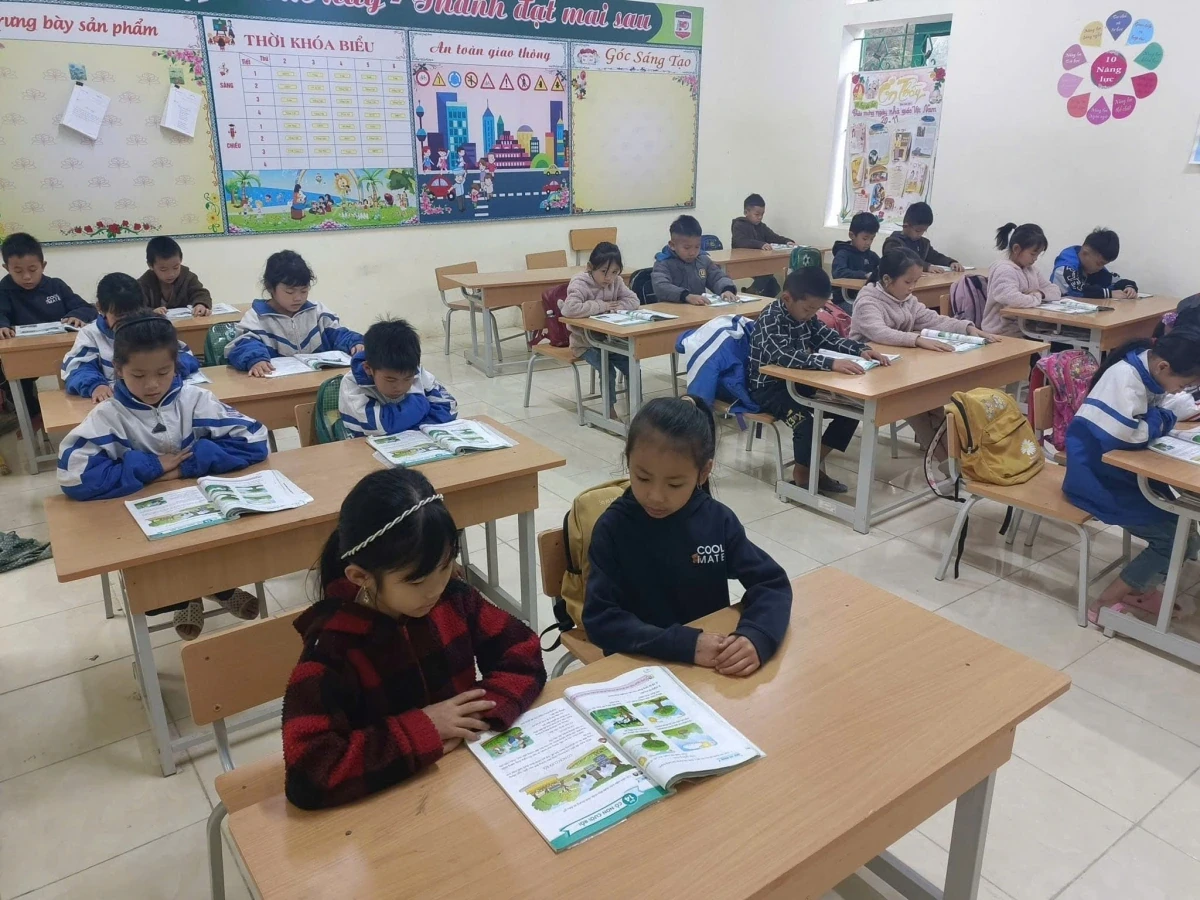 Hiệu trưởng được tuyển giáo viên: “Cởi trói” nhân sự, nâng cao chất lượng dạy học