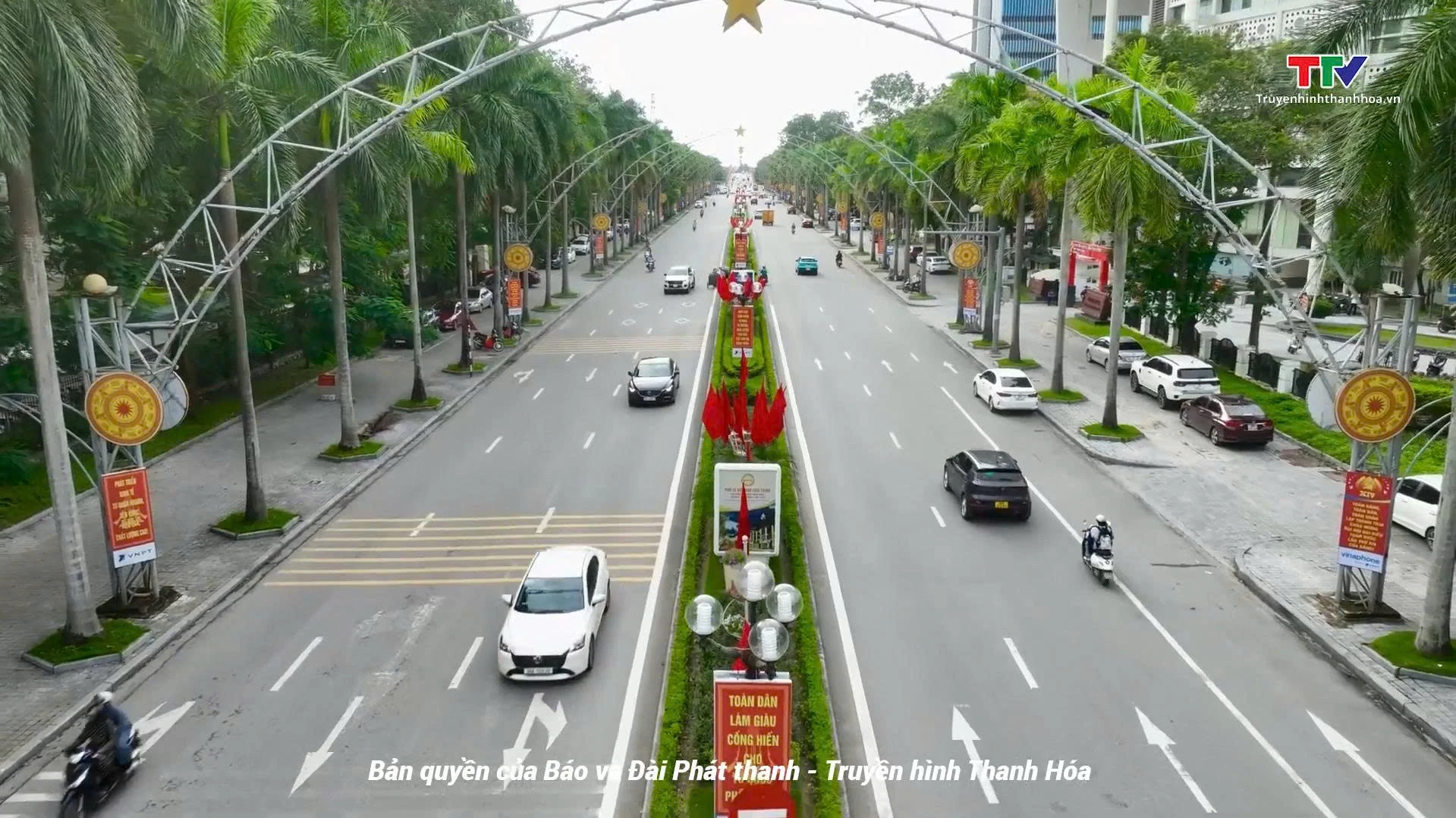 Thanh Hóa góc nhìn từ trên cao: “ Ngã rẽ”