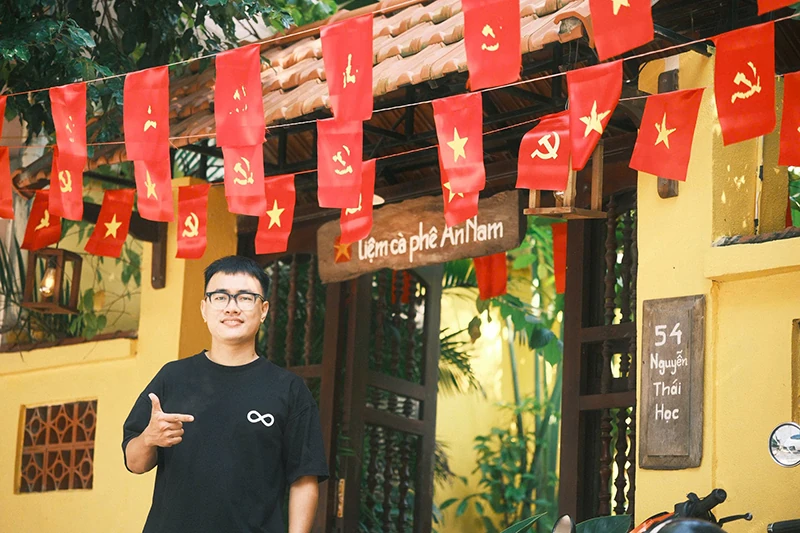 Khởi nghiệp cà phê của chàng trai xứ Thanh
