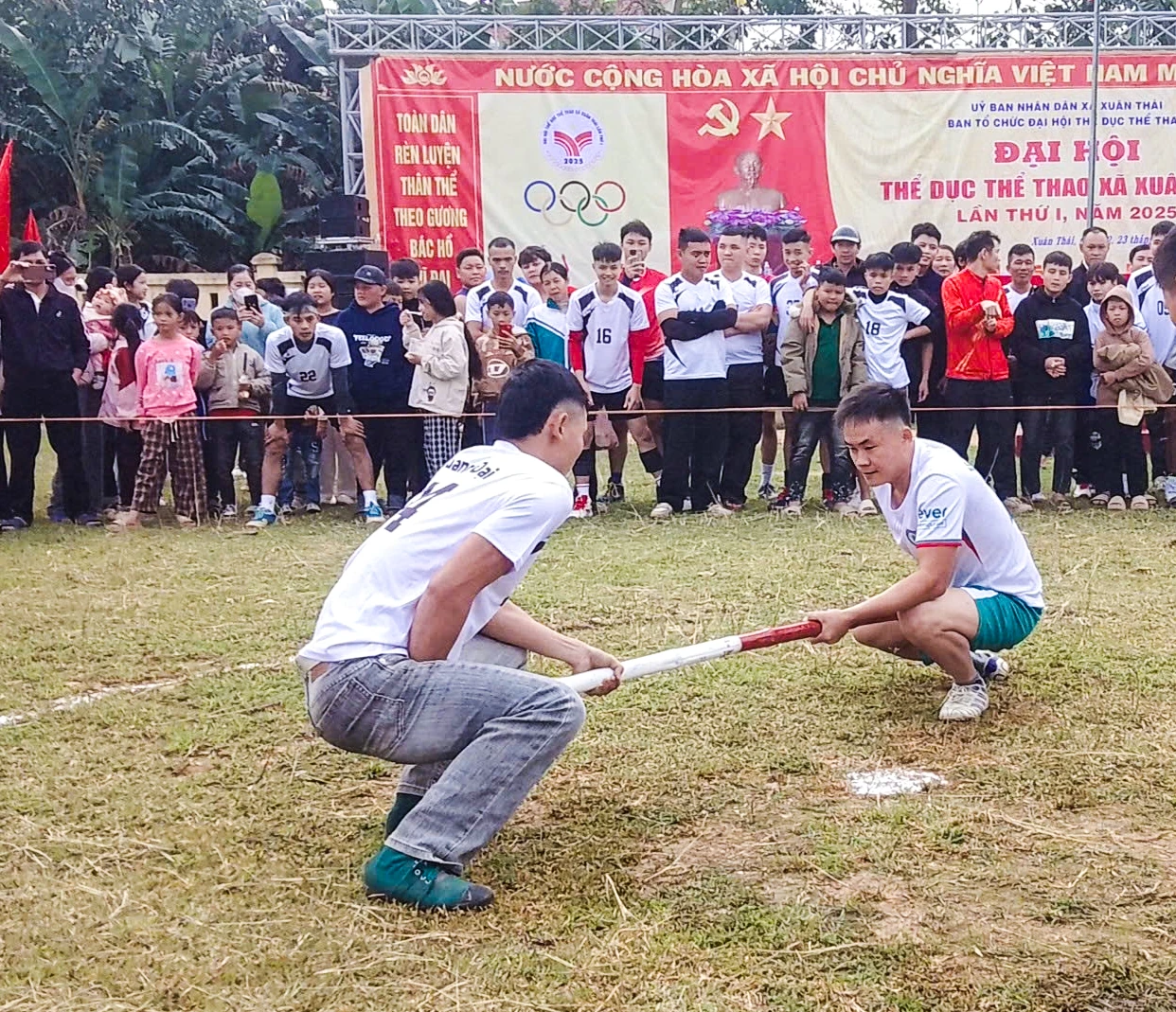 Hơn 500 vận động viên tham gia Đại hội Thể dục thể thao xã Xuân Thái