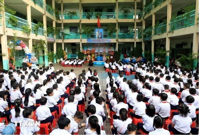 Bổ sung hơn 50,7 tỷ đồng hỗ trợ các xã, phường cấp bù tiền miễn học phí