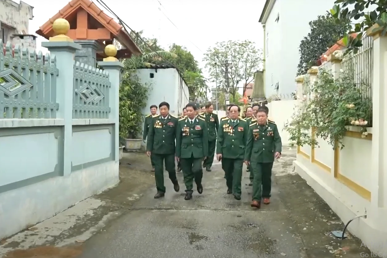 Ấm tình đồng đội