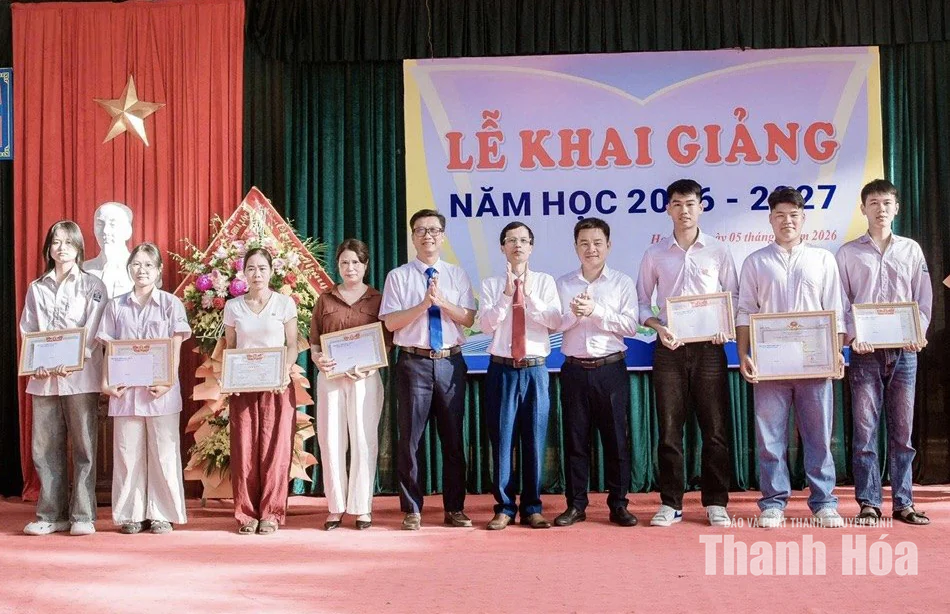 Khi học sinh đổi tổ hợp môn