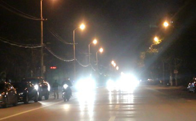 Những chiếc đèn “không cụp” và văn hóa giao thông