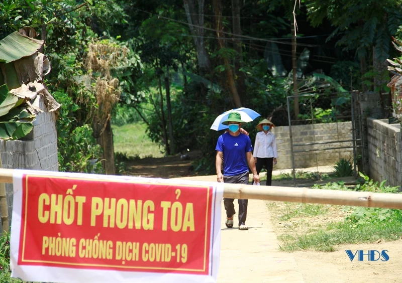 Tổ bầu cử đặc biệt trong khu vực phong tỏa