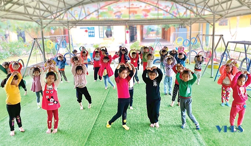 Hỗ trợ ăn trưa, tạo “lực đẩy” cho giáo dục mầm non