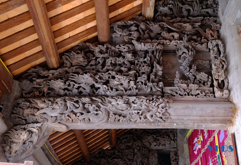 Độc đáo kiến trúc cổ ở đình làng Đình Trung