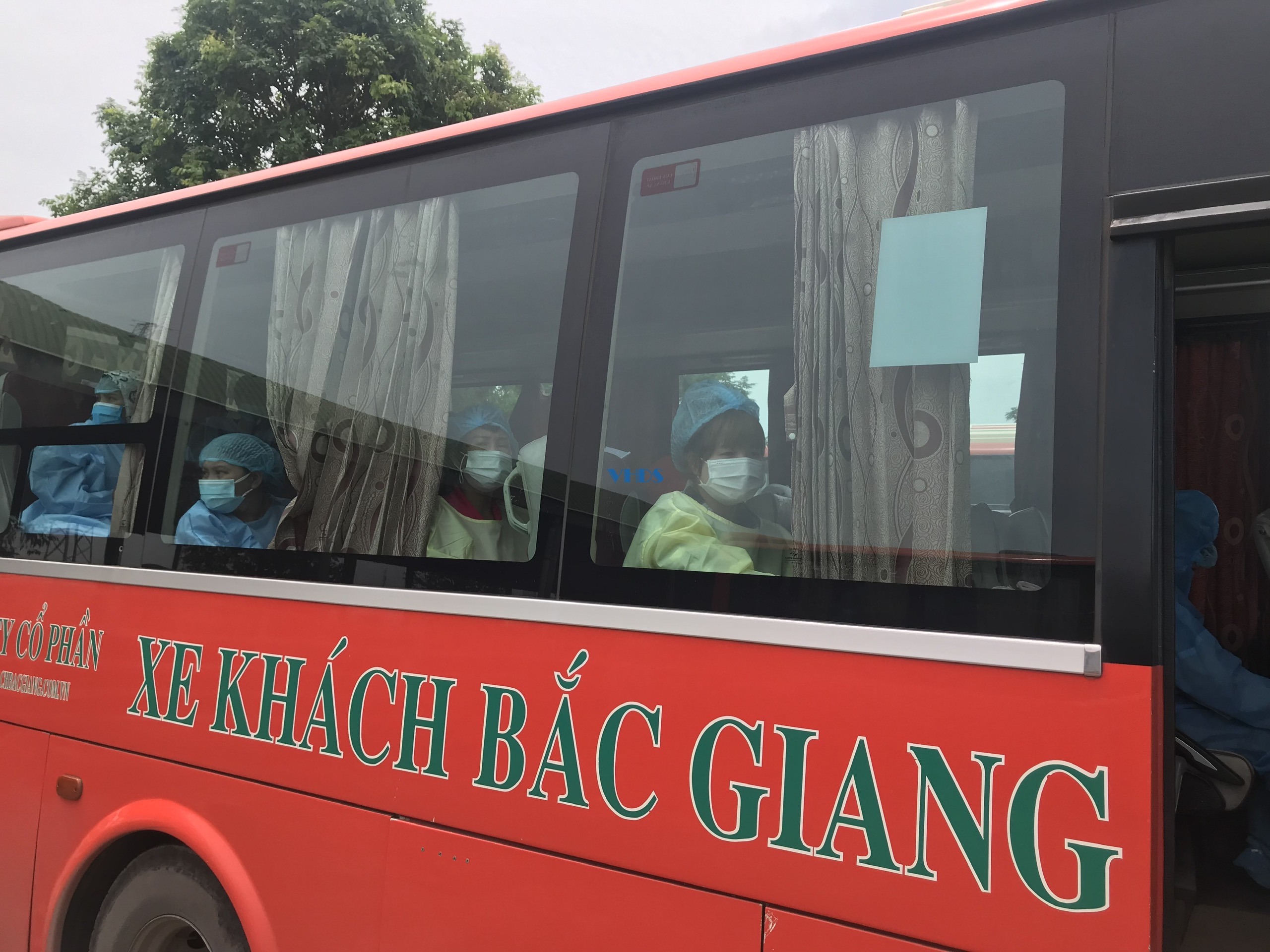 Thanh Hoá tiếp nhận 422 công dân trở về từ tỉnh Bắc Giang cách ly phòng chống dịch COVID-19