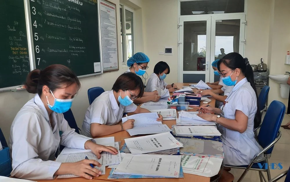 Hậu phương vững chắc chờ các chiến sĩ áo trắng thắng dịch trở về
