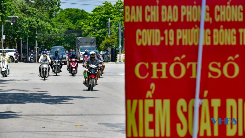 Quy định khung giờ không cần xuất trình giấy tờ: Có tình trạng lợi dụng để ra đường