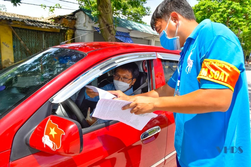 Quy định khung giờ không cần xuất trình giấy tờ: Có tình trạng lợi dụng để ra đường