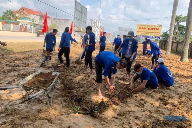 3.000 đoàn viên, thanh niên huyện Thiệu Hóa tham gia đợt cao điểm chỉnh trang cảnh quan môi trường