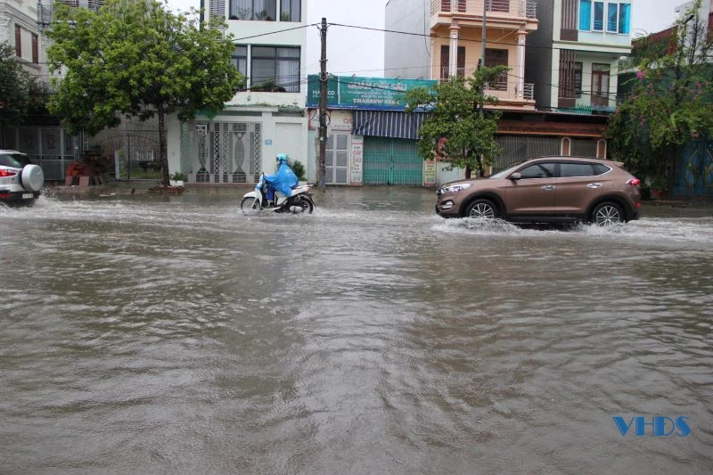 Áp thấp nhiệt đới gây mưa, ngập cục bộ tại TP Thanh Hóa
