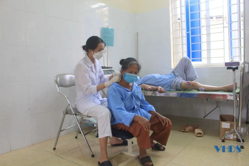 Bệnh viện Đa khoa huyện Cẩm Thủy nỗ lực giữ “bệnh viện an toàn” trước dịch bệnh