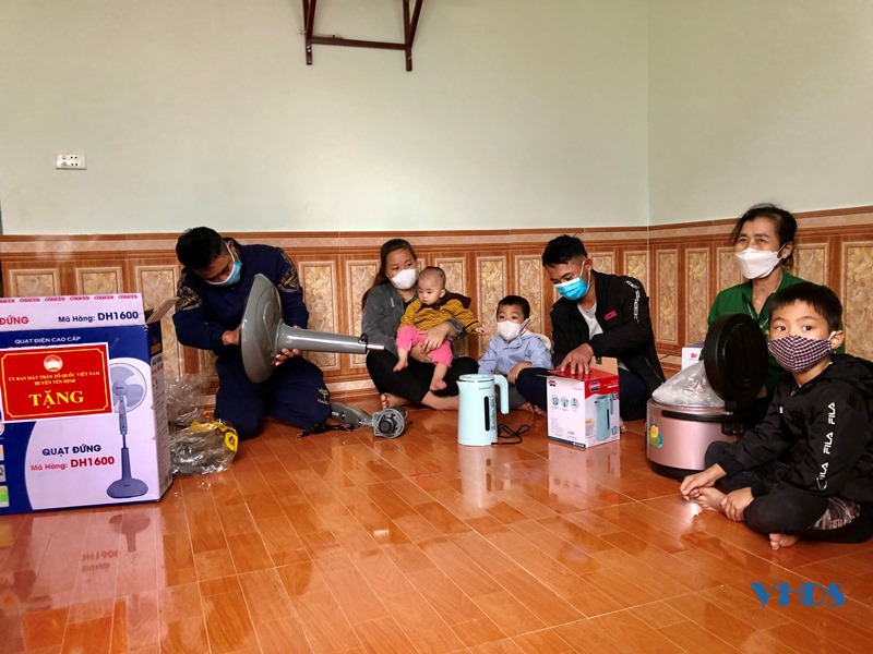 Niềm vui trong những ngôi nhà mới của giáo dân Giáo xứ Yên Khánh