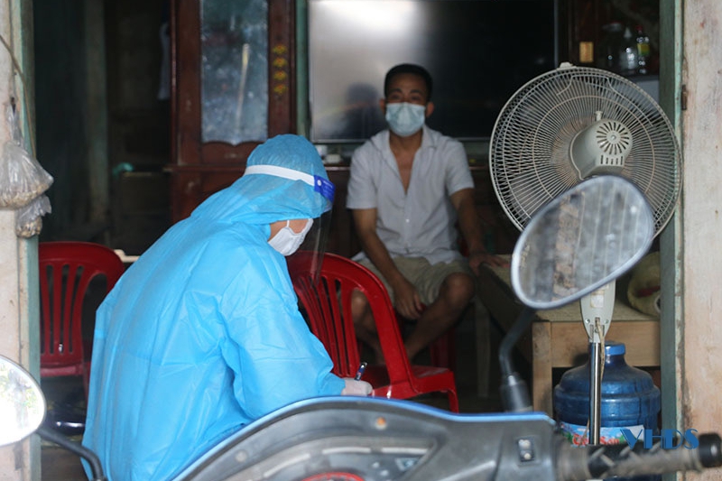Huyện Thạch Thành khẩn trương rà soát, truy vết các trường hợp liên quan đến 2 ca mắc COVID-19 tại thị trấn Vân Du