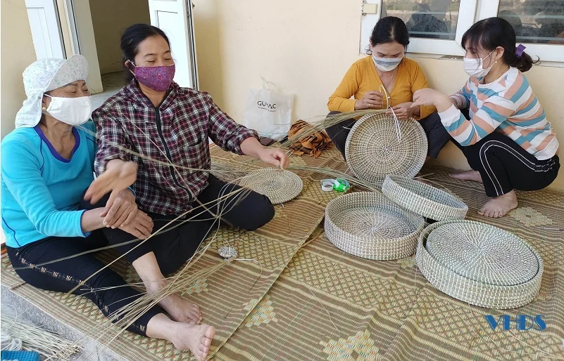 Điểm tựa cho những người yếu thế