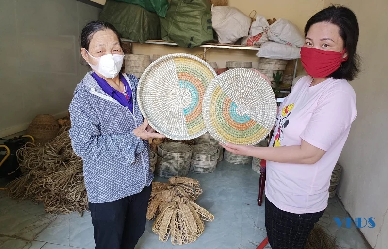 Điểm tựa cho những người yếu thế