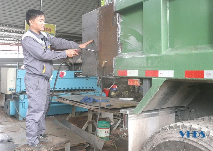 Lãng phí nguồn lao động chất lượng cao: Cần những giải pháp đồng bộ