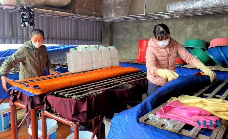 Nước mắm Khúc Phụ tất bật cho đơn hàng cuối năm