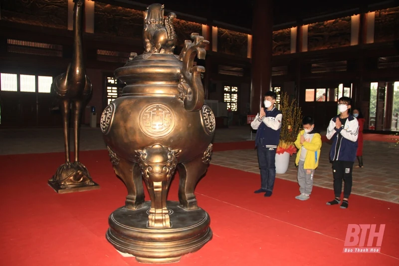 Các khu di tích, điểm du lịch tại TP Thanh Hóa hút khách dịp đầu năm