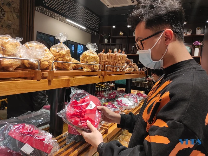 Trầm lắng thị trường quà tặng Ngày lễ Tình nhân