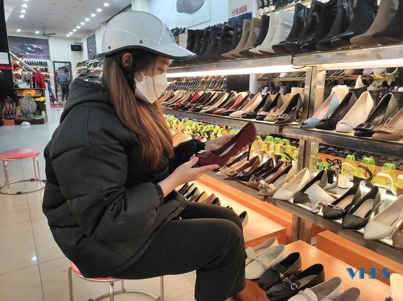 Trầm lắng thị trường quà tặng Ngày lễ Tình nhân