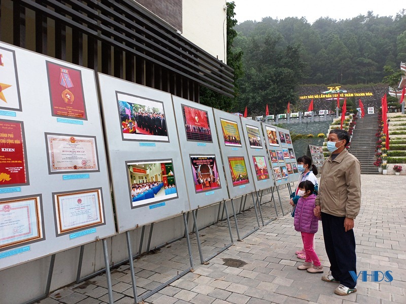 Đông Sơn rực rỡ cờ hoa kỷ niệm 75 năm ngày Bác Hồ lần đầu tiên về thăm Thanh Hóa