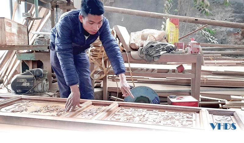 Về làng mộc Đạt Tài nghe chuyện làm giàu từ nghề truyền thống