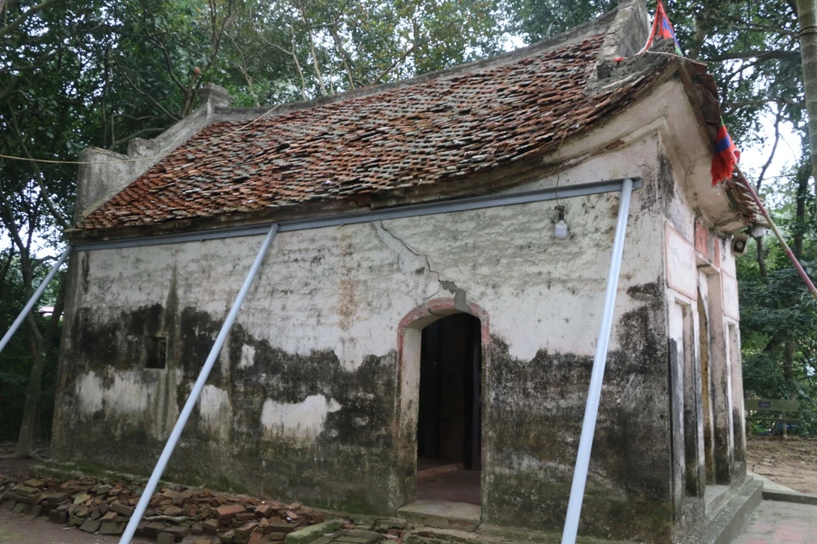 Nghè Eo xuống cấp nghiêm trọng