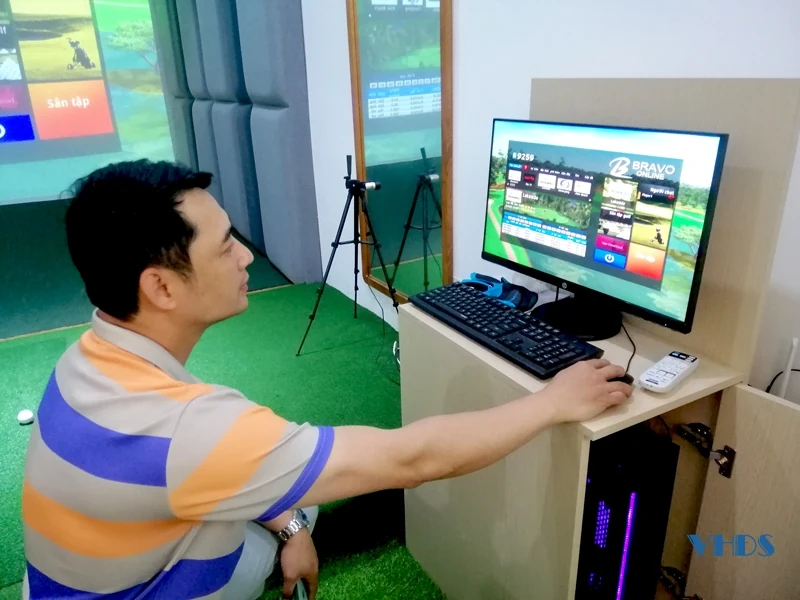 Công nghệ đưa môn thể thao “quý tộc” đến gần và dễ dàng hơn với người chơi