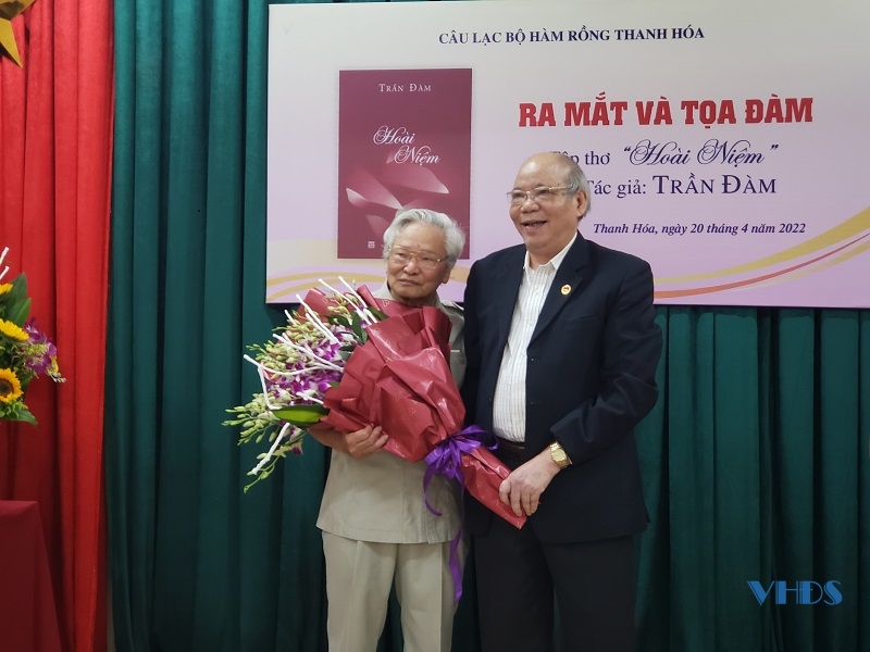 Câu lạc bộ Hàm Rồng ra mắt và tọa đàm tập thơ “Hoài niệm” của nhà thơ, NSNA Trần Đàm