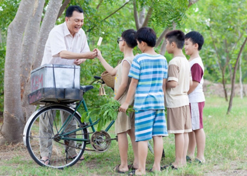Thức dậy vị giác tuổi thơ (bài 6): Kem que, sữa chua túi mát lạnh ngày hè