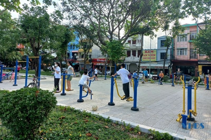 Công viên thu hút nhiều người dân đến tập thể dục - thể thao