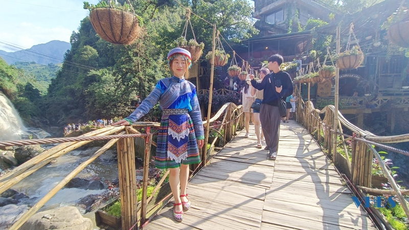 Thăm ngôi làng xinh đẹp của đồng bào Mông ở Sa Pa
