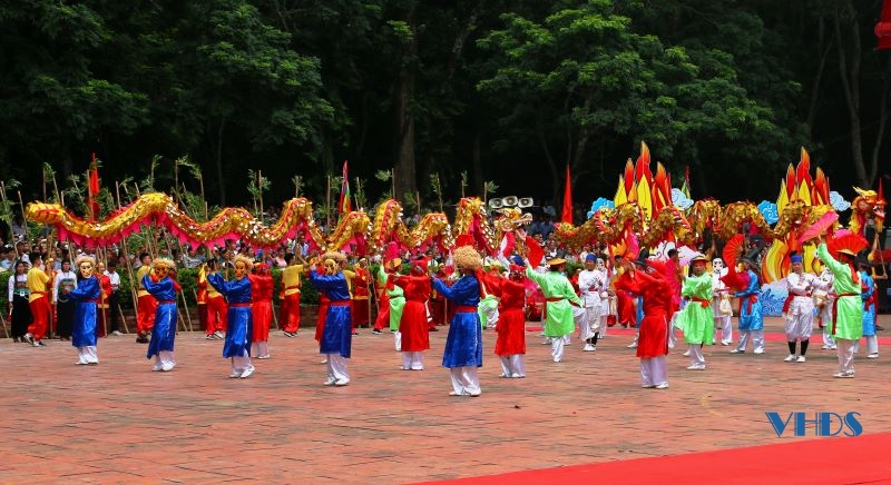 Đặc sắc lễ hội Lam Kinh