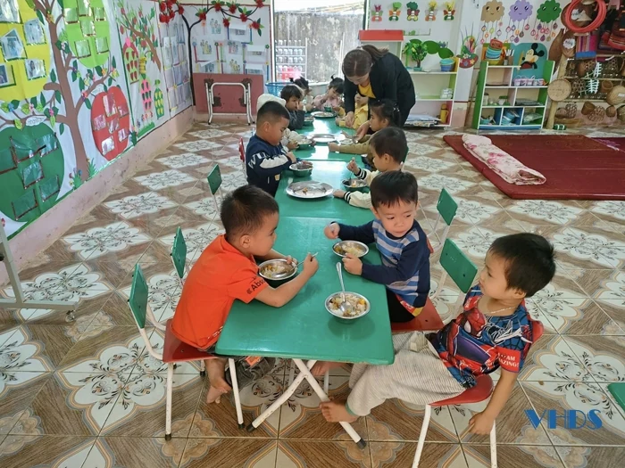 Ấm lòng trẻ em vùng cao