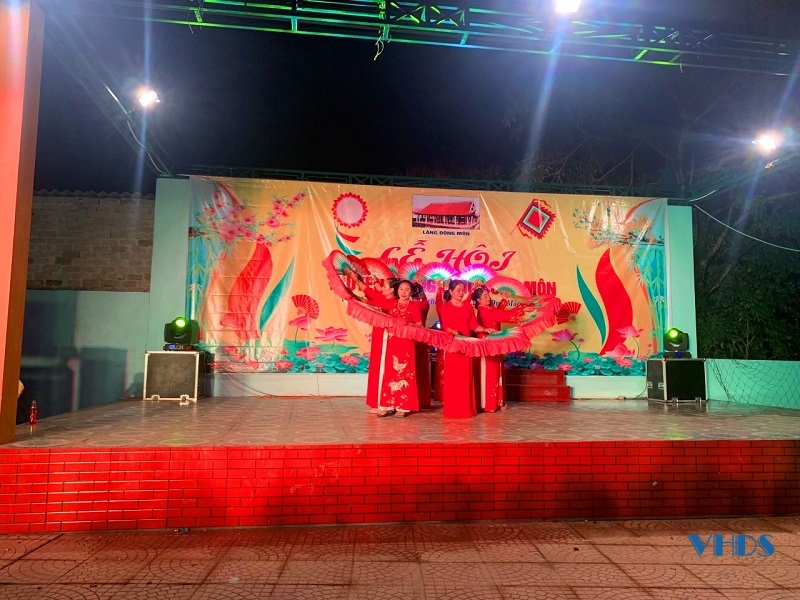 Sôi nổi lễ hội truyền thống làng Đông Môn – xuân Quý Mão 2023