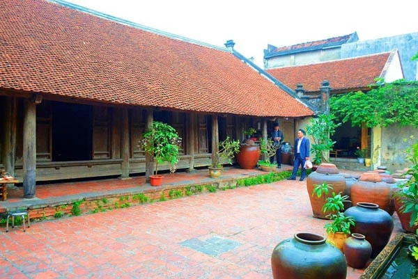 Thương một mái nhà