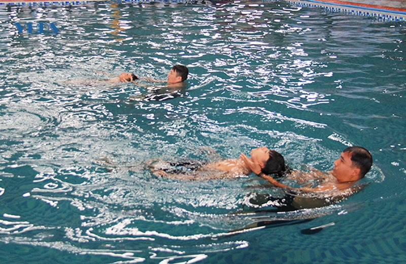 Dạy bơi cho trẻ em: Vì một mùa hè an toàn, ý nghĩa!