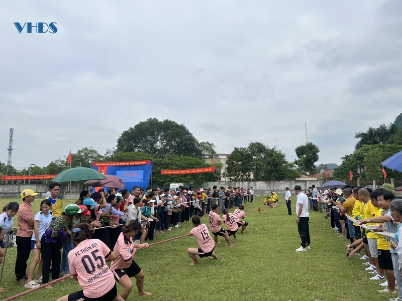 Hơn 500 VĐV tranh tài tại Hội thi thể thao truyền thống các dân tộc huyện Cẩm Thủy năm 2023