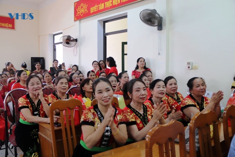 Hội LHPN phường Đông Hương: Giao lưu văn nghệ, thể thao chào mừng Ngày thành lập Hội LHPN Việt Nam