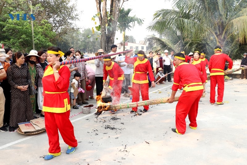 Đặc sắc Hội thi “Nấu cơm” ở Lễ hội Sòng Sơn - Ba Dội