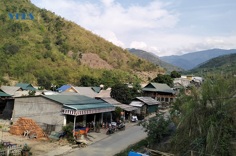 Ngày mới ở Na Tao