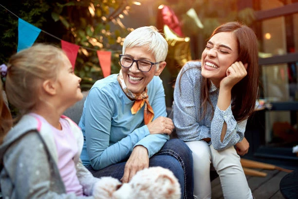 Thụy Điển là quốc gia đầu tiên cho phép ông bà được nghỉ làm để trông cháu