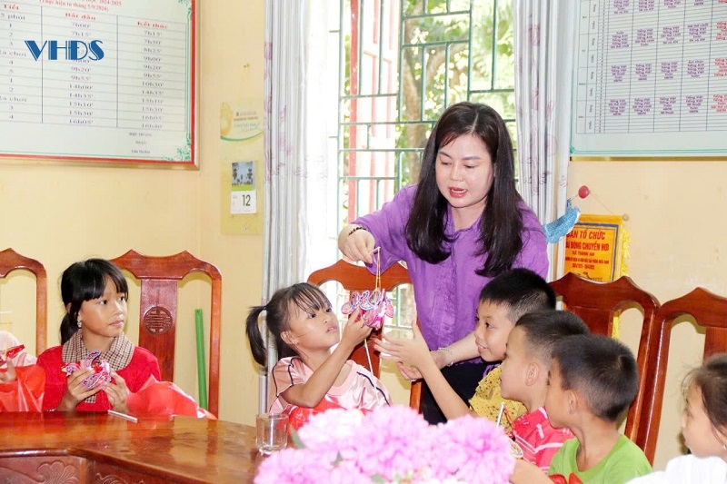 Trung thu san sẻ yêu thương