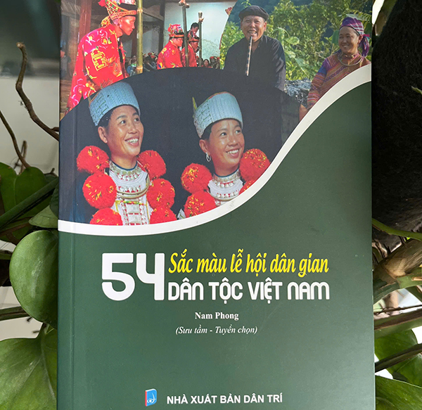 Đa dạng sắc màu lễ hội dân gian dân tộc Việt Nam