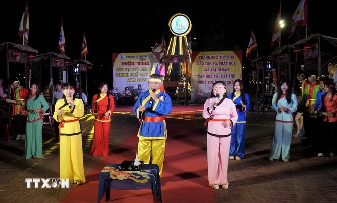 Nhiều hoạt động trải nghiệm văn hóa biển đảo cùng đồng bào các dân tộc