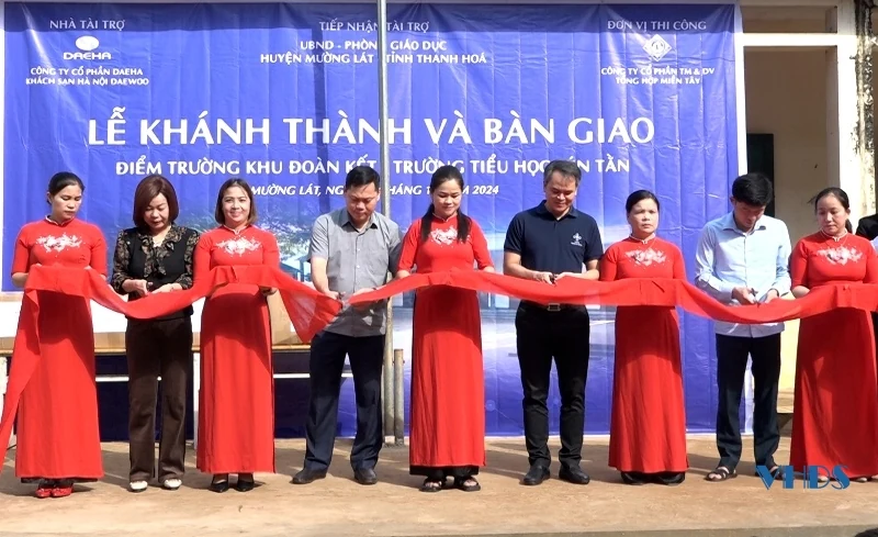 Khánh thành và bàn giao điểm trường Đoàn Kết - Trường Tiểu học Tén Tằn